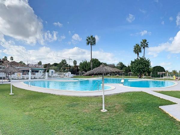 Chalet adosado en Ur Lago Jardin, 9