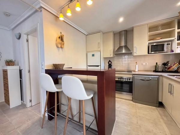 Chalet adosado en calle Laguna Roja s/n