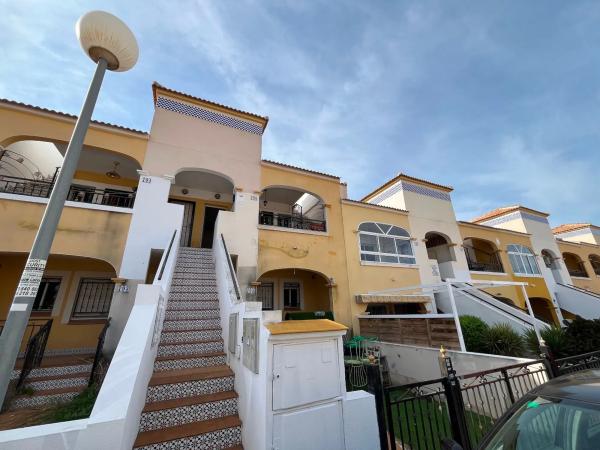 Ático en Barrio Los Balcones - Los Altos del Edén