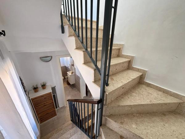 Chalet adosado en calle Laguna Roja s/n