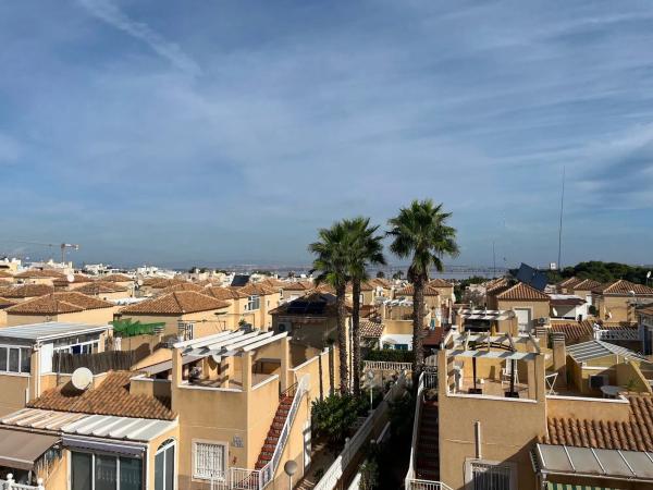 Ático en Barrio Los Balcones - Los Altos del Edén