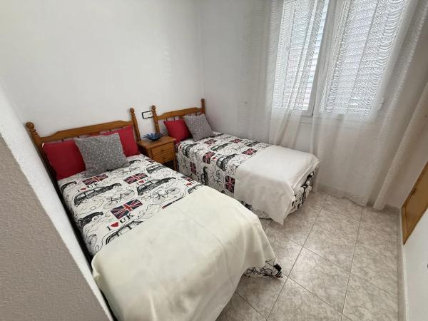 Chalet adosado en avenida Espuña s/n