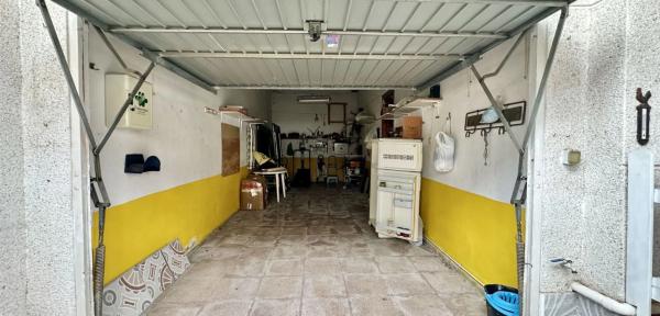 Chalet pareado en calle Cabeza de Manzaneda, 108