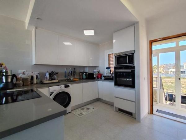 Piso en avenida Torreblanca