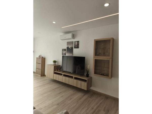 Chalet adosado en calle José Pérez Gómez, 105 -122