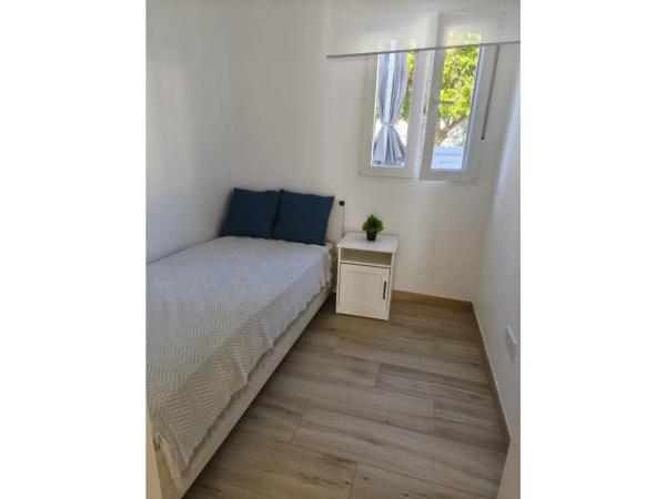 Chalet adosado en calle José Pérez Gómez, 105 -122