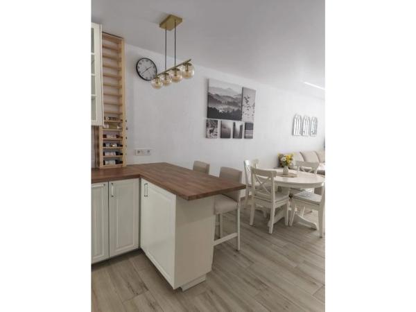 Chalet adosado en calle José Pérez Gómez, 105 -122