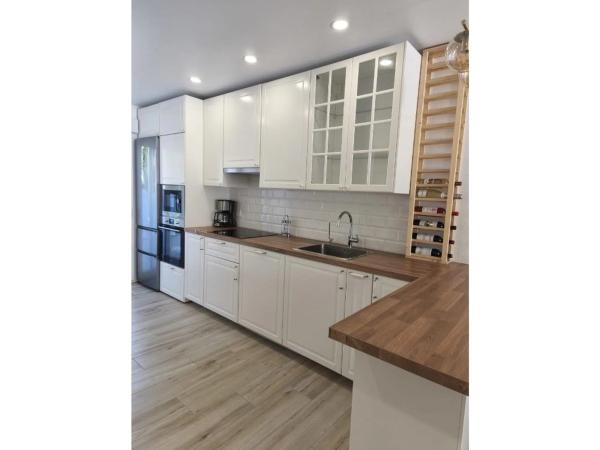 Chalet adosado en calle José Pérez Gómez, 105 -122