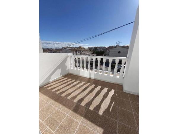 Chalet adosado en calle José Pérez Gómez, 105 -122