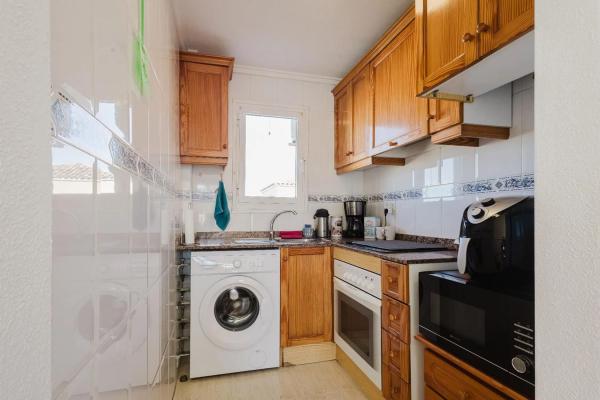 Casa independiente en calle Francisco Soribella Lopez s/n