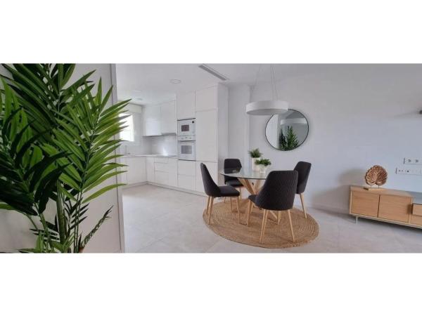 Chalet adosado en calle Fray Luis de León, 4