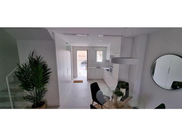 Chalet adosado en calle Fray Luis de León, 4