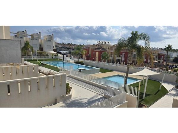 Chalet adosado en calle Fray Luis de León, 4