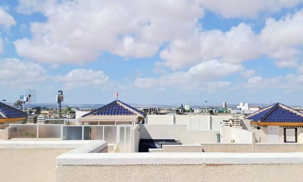 Dúplex en calle Francisco Soribella Lopez