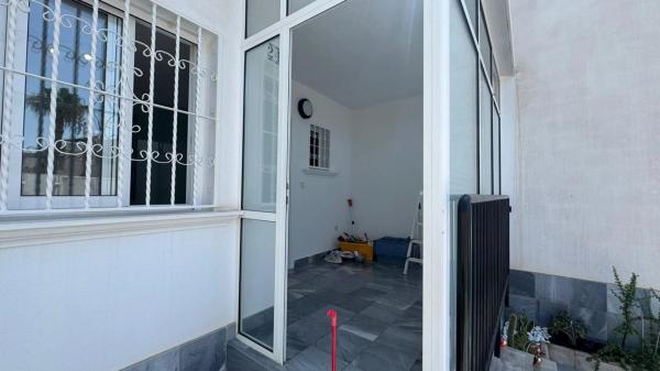 Casa independiente en calle Maria San Gil Noain