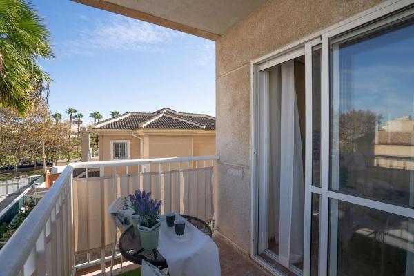 Piso en calle Pascual Flores