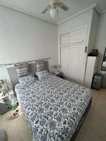 Casa independiente en avenida Alonso de Quijano