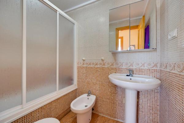 Piso en Barrio Parque Acuático - Sector 25