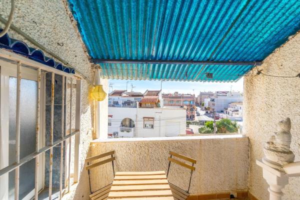 Piso en calle Dublín, 79