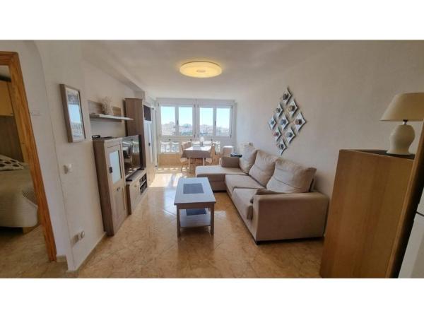 Piso en avenida Corinto, 108 -106