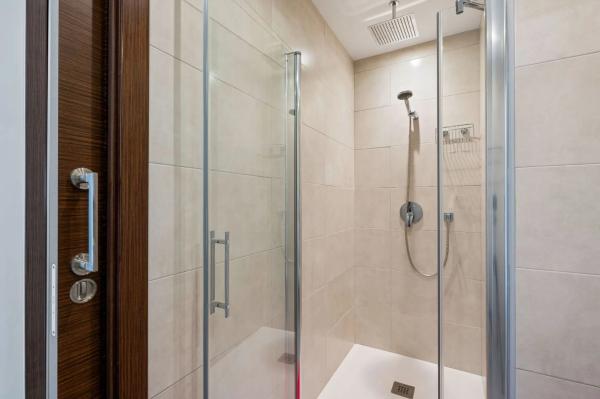 Ático en calle Rosa Diez Gonzalez, 99