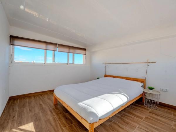 Chalet en calle Argonautas