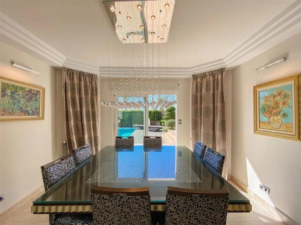 Casa independiente en calle Levante