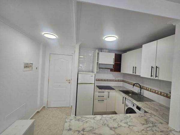 Piso en calle Perseo, 2