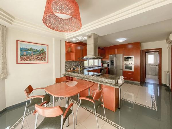 Casa independiente en calle Levante