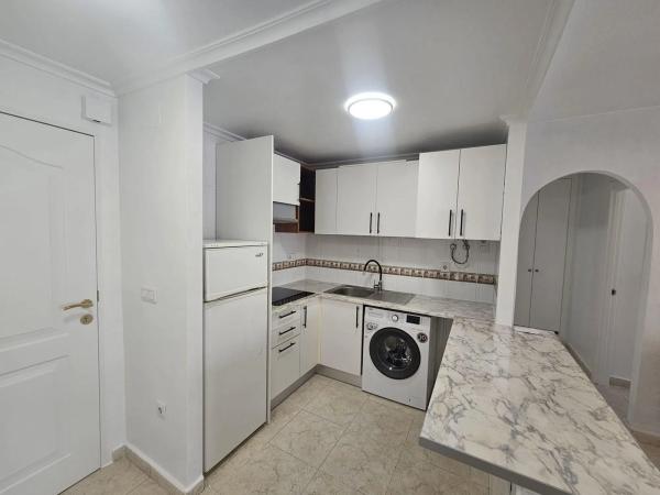 Piso en calle Perseo, 2