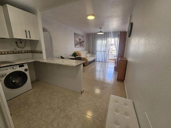 Piso en calle Perseo, 2