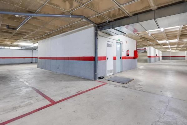 Estudio en calle Caritas, 2