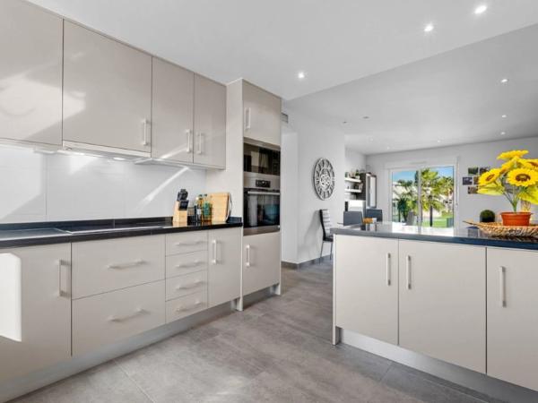 Piso en calle Rosa Diez Gonzalez