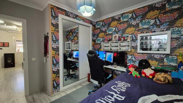 Chalet pareado en calle Talía