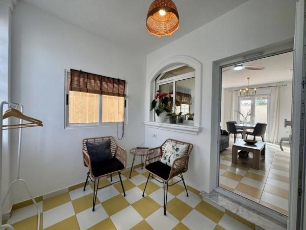 Casa independiente en calle Colomer