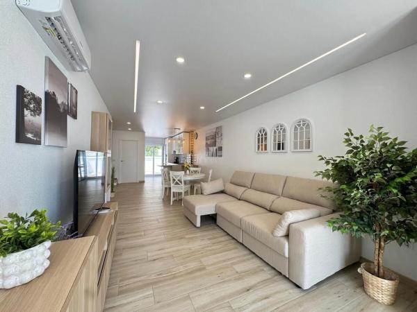 Chalet adosado en avenida Paris