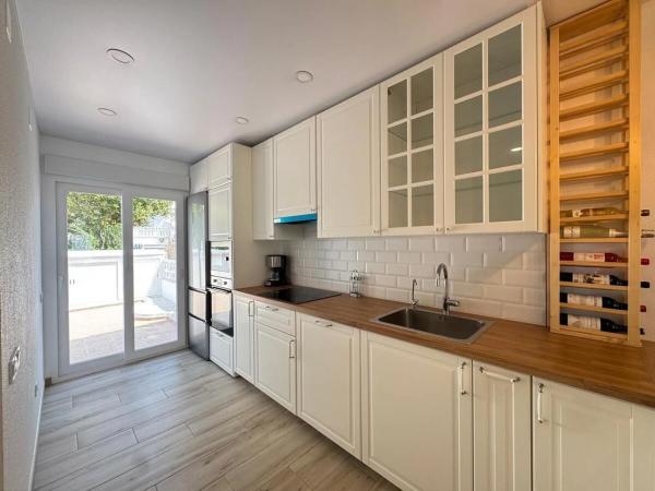 Chalet adosado en avenida Paris