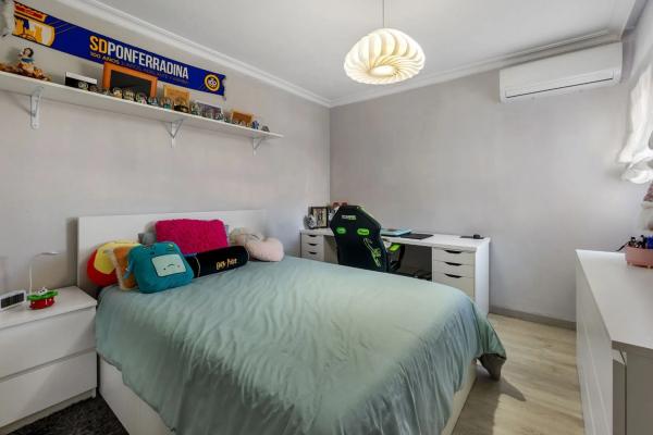 Chalet en calle Argolidas, 2