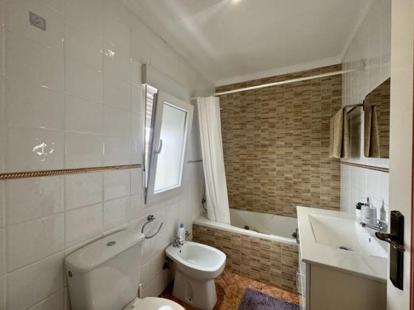 Casa independiente en pasaje Perdiguera