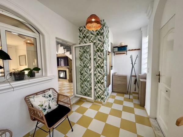 Casa independiente en pasaje Perdiguera