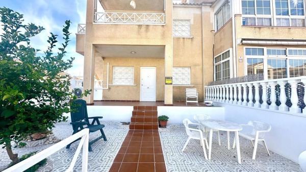 Casa independiente en calle Ramon Imbernon Verdu