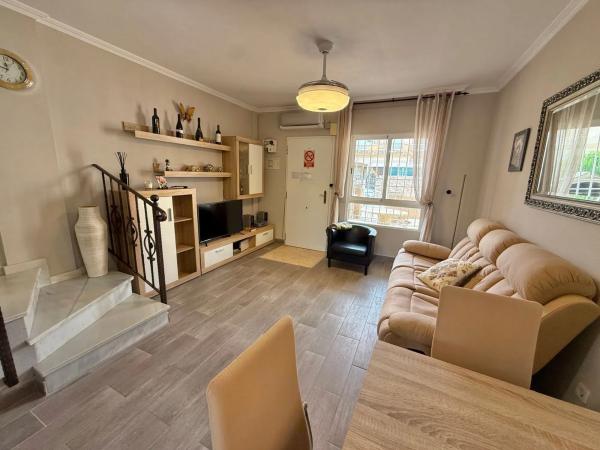 Chalet pareado en avenida Alonso de Quijano