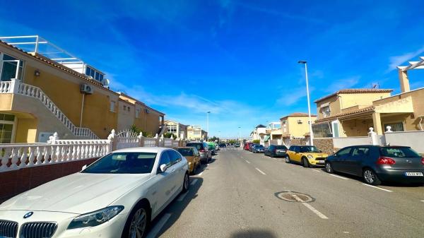 Casa independiente en calle Ramon Imbernon Verdu