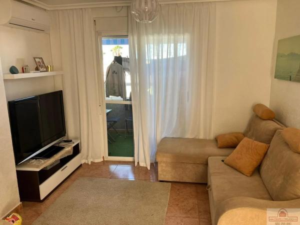 Piso en calle Joven Trinidad