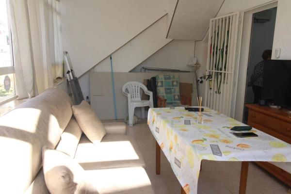 Casa independiente en calle Marcelina, 55