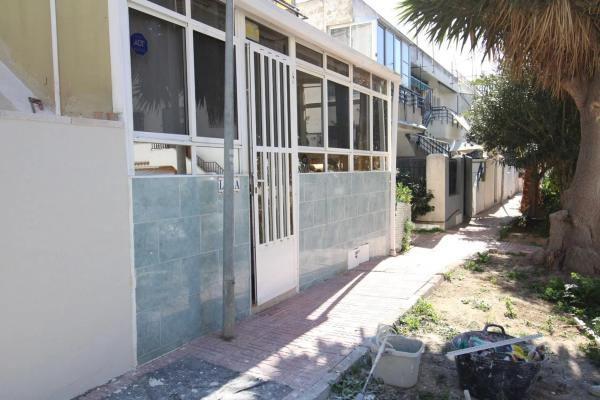 Casa independiente en calle Marcelina, 55