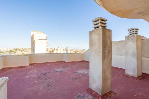 Piso en calle Joven Pura