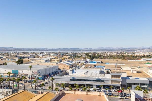 Piso en calle Joven Pura