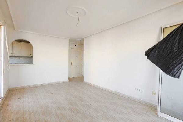 Piso en calle Joven Pura