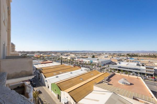 Piso en calle Joven Pura